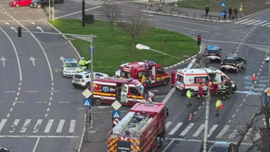 ambulanta mapn implicata intr-un accident