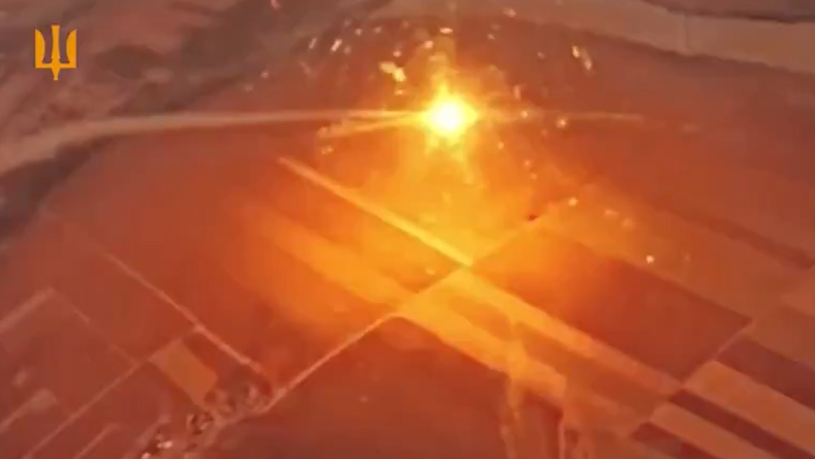 Momentul în care piloții ucraineni reușesc să doboare o rachetă de croazieră rusească de la bordul unui avion Mirage francez