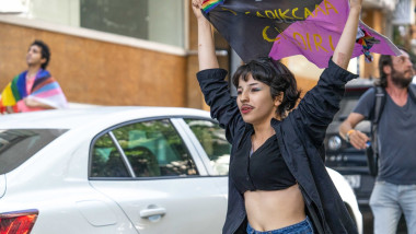 Over 60 Detained at Istanbul Pride Demonstration