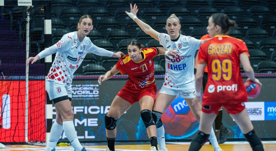 România a debutat cu o victorie la Campionatul Mondial de handbal feminin. Tricolorele au învins Croația