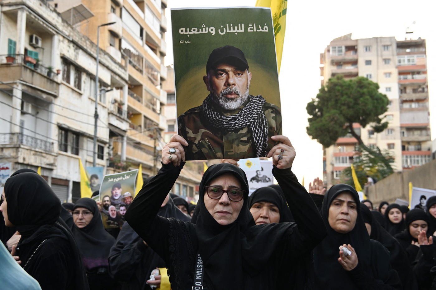 Hezbollah anunță că va răspunde la asasinarea de către Israel a lui Haitham Ali Tabatabai, liderul său militar
