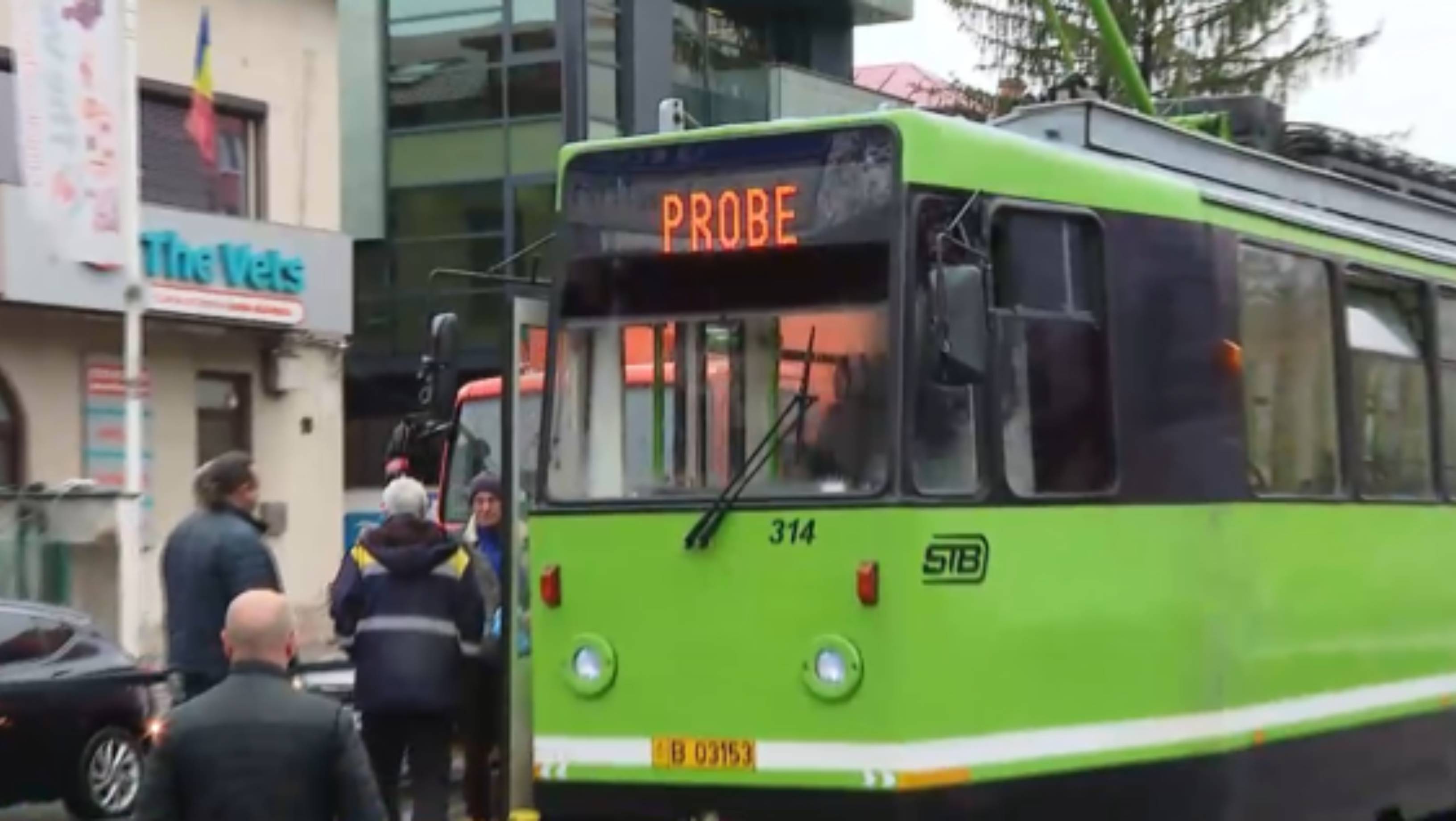 „Tramvaiul corporatiștilor” din Capitală a dat primele probe după ani de pauză: În China se face o cale ferată de 6.000 km în 7-8 luni