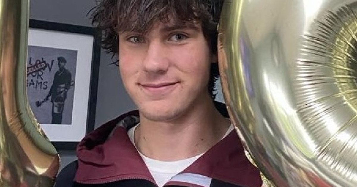 Salvamont Braşov publică fotografia unui tânăr de 18 ani căutat de duminică în Bucegi. Cine are informații să contacteze autoritățile