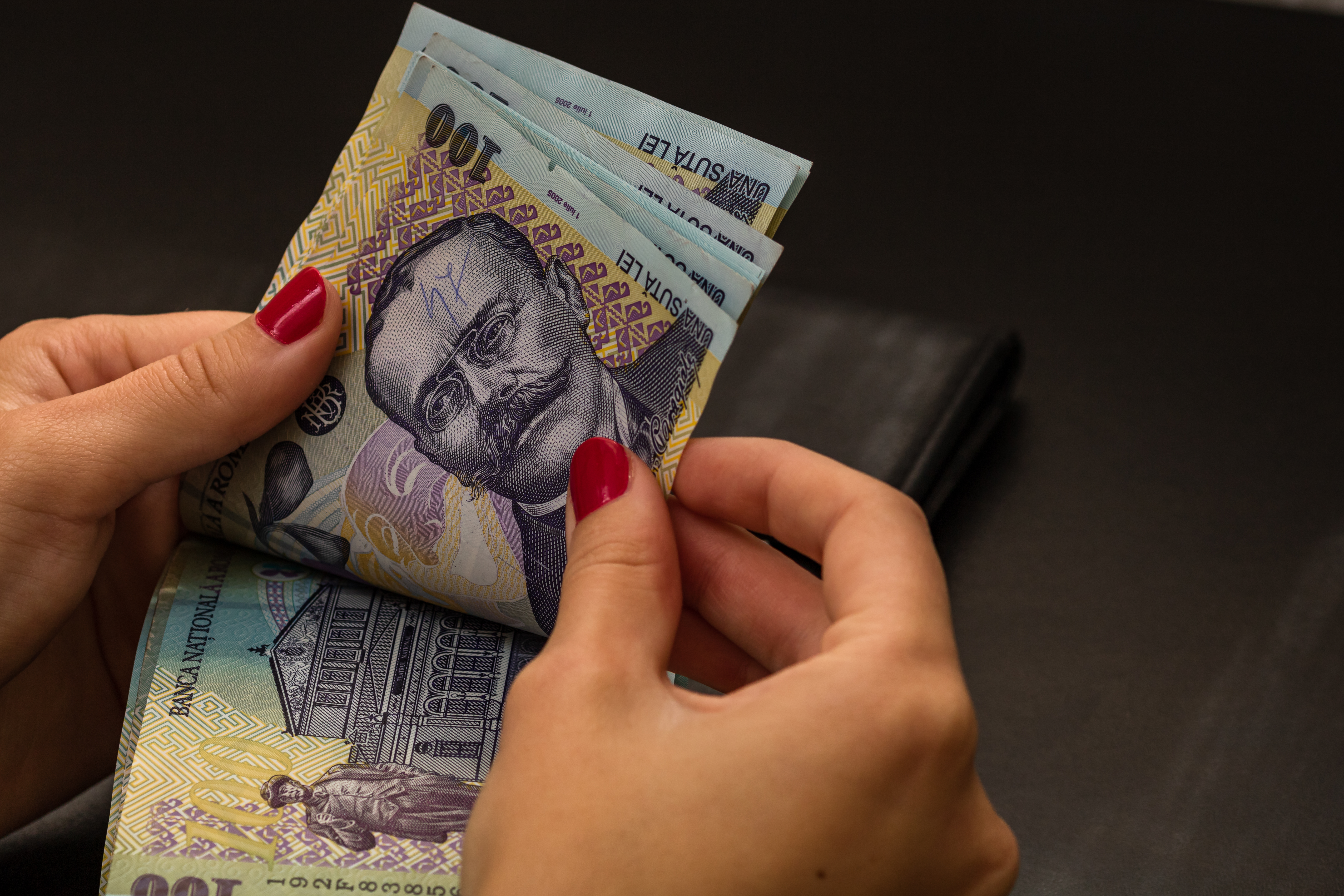 Cât este indemnizația pentru handicap grav, accentuat și mediu în 2025. Cum se poate obține ajutorul de însoțitor