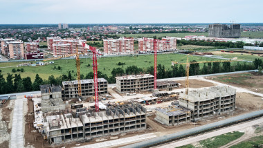 tower cranes on a construction site