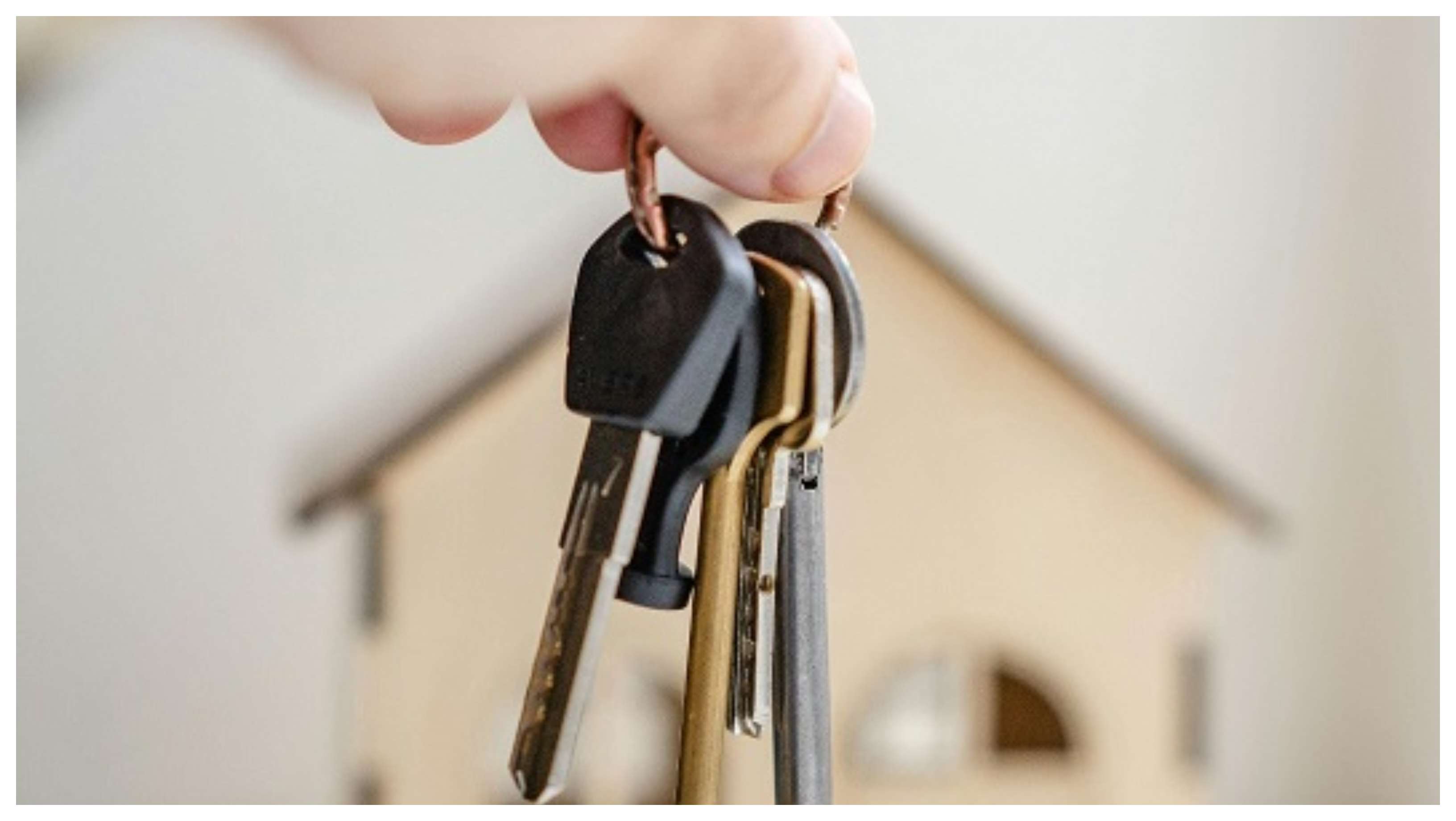 Ministrul Dezvoltării Cseke Attila anunță actualizarea chiriilor pentru anumite locuințe la stat. Care vor fi noile tarife