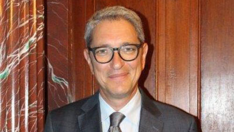 Andrei zaharescu, fost prezentator tv