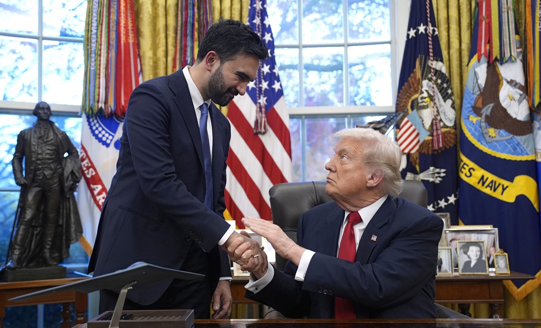 Întâlnire surprinzătoare în Biroul Oval: Donald Trump l-a primit pe primarul New York-ului, cu care a avut replici dure în campanie