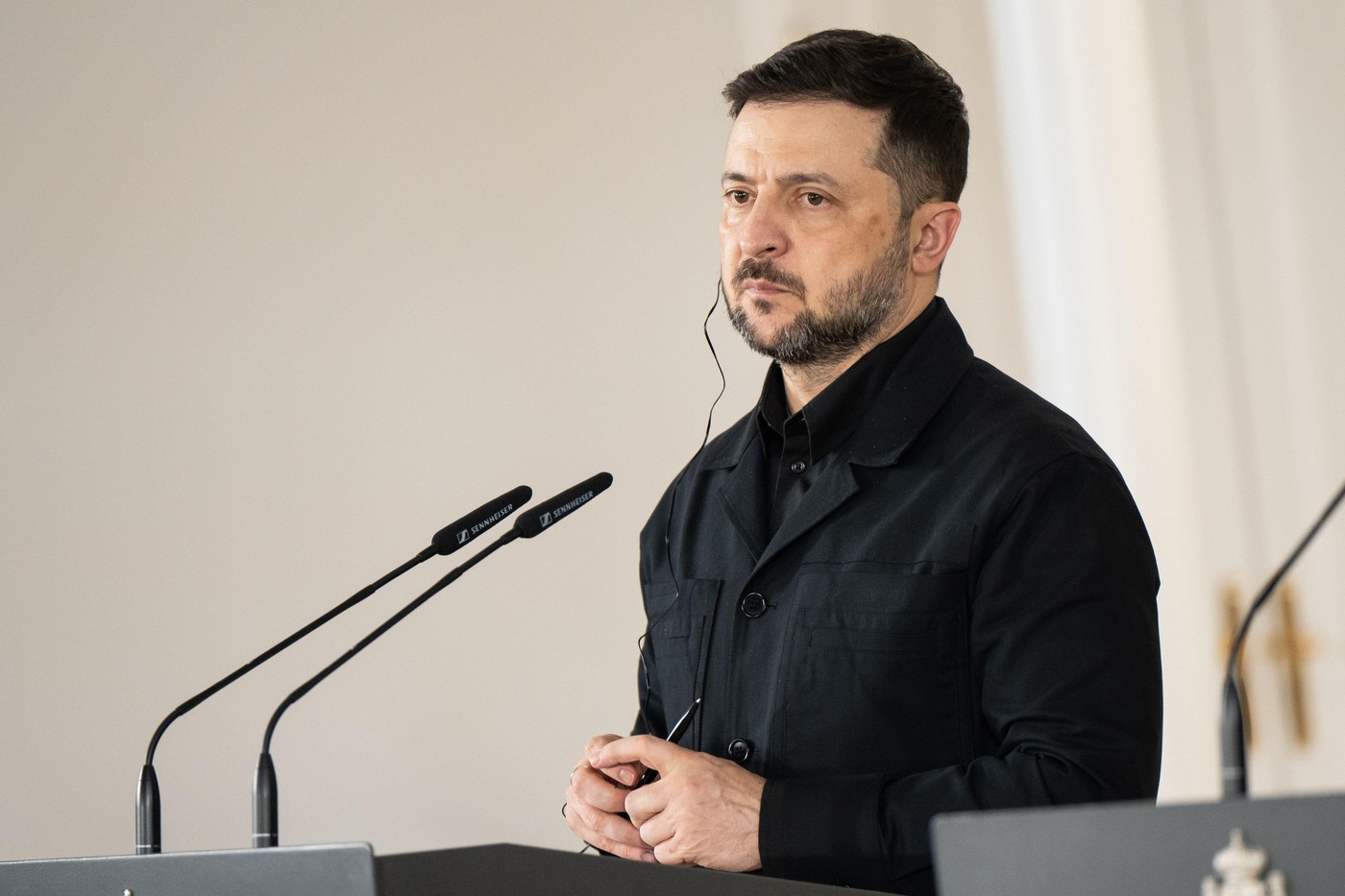 Volodimir Zelenski i-a mulțumit lui Nicușor Dan pentru sprijinul României față de țara sa