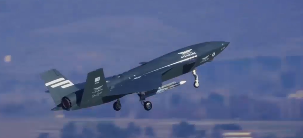 Premieră pentru dronele Bayraktar ale Turciei: un aparat de zbor a neutralizat singur o țintă, fără intervenție umană