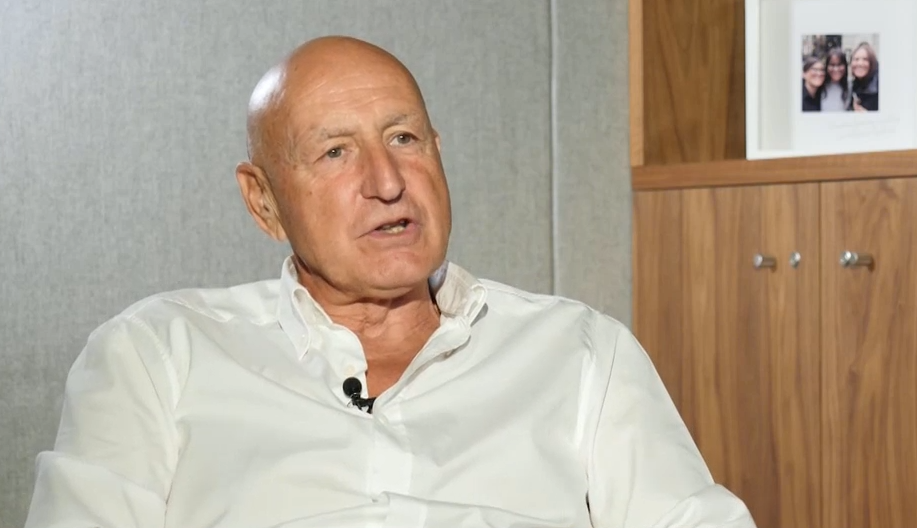 Cum îşi comunică România atuurile. Bogdan Enoiu: „Cu cât o țară e mai depărtată de noi, cu atâta imaginea noastră e mai bună”