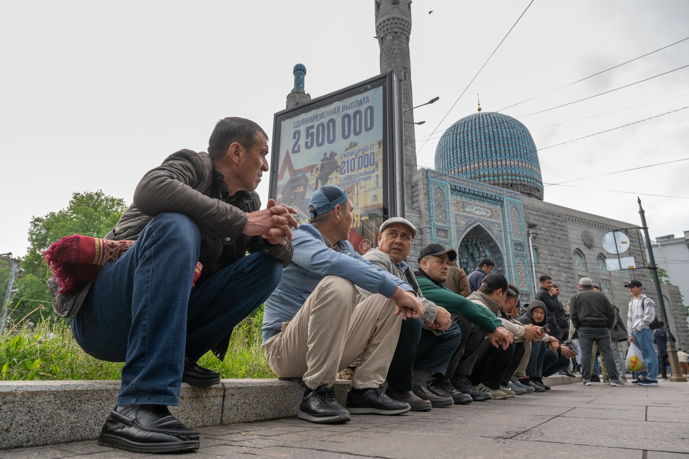 În culisele mașinăriei de recrutare a lui Vladimir Putin: „O loterie cu risc ridicat. În Rusia, viața unei persoane nu valorează nimic”