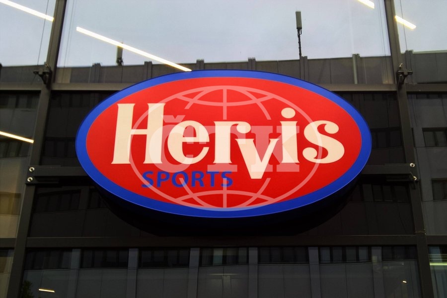 Hervis se retrage din România. „Piața s-a îndepărtat de activitatea noastră de bază”