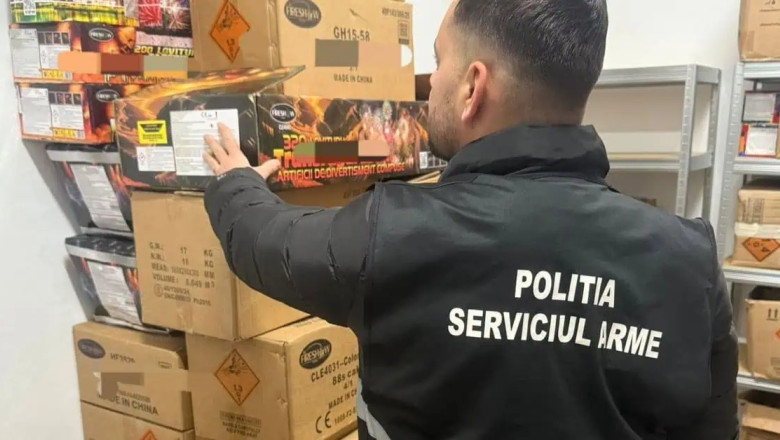 Peste o tonă și jumătate de materiale pirotehnice au fost descoperite la un tânăr de 19 ani din Botoșani