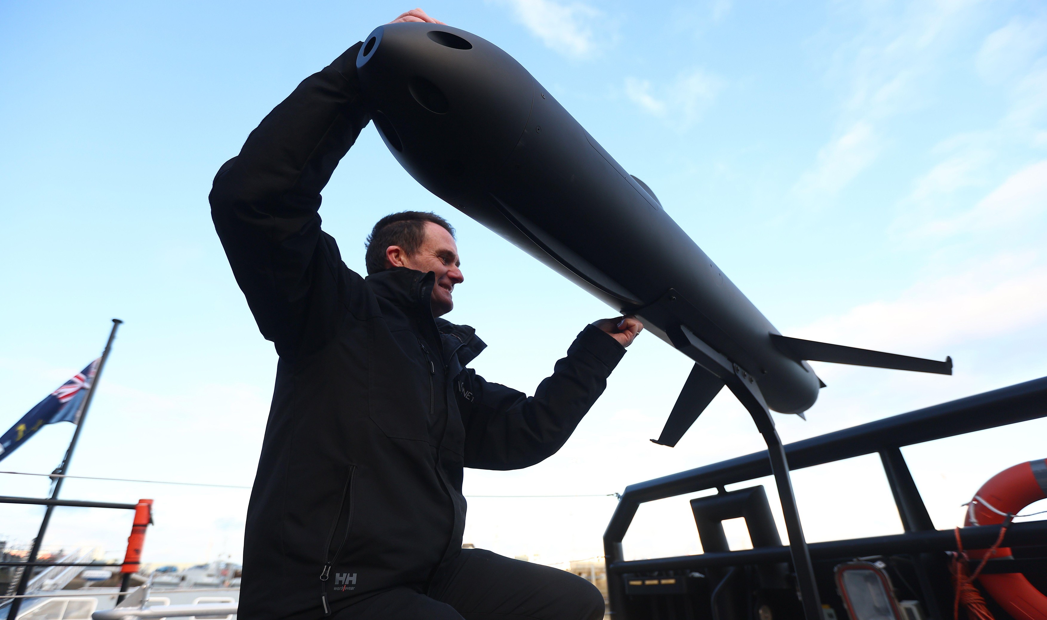 Ministrul britanic al Apărării: „Ştim ce face Putin”. Noua forţă navală va monitoriza ameninţările subacvatice