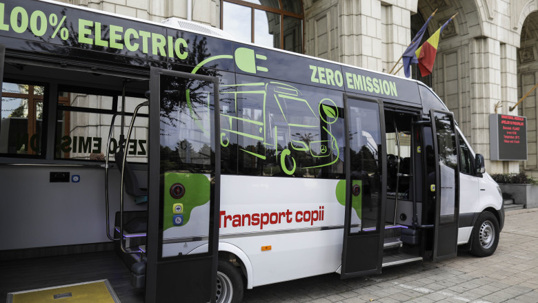 Proiectul microbuzelor electrice școlare a fost pus pe stop. Ministrul Investiţiilor sesizează Parchetul European din cauza neregulilor