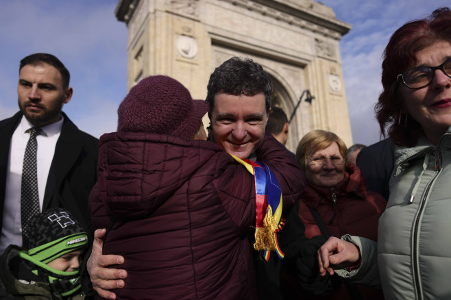 INSTANT_PARADA_FINAL_04_INQUAM_Photos_Octav_Ganea