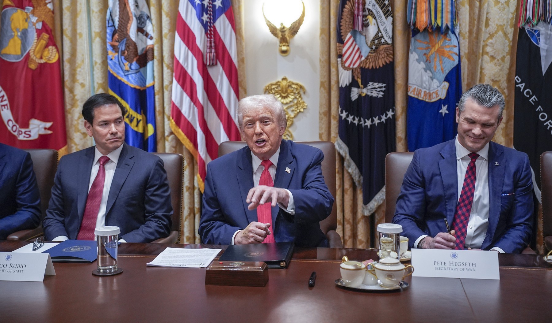 Trump anunță că Statele Unite vor elimina traficanți de droguri și în alte țări decât Venezuela. „Oricine este pasibil de a fi atacat”