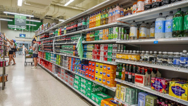 Băuturi dulci, alimente ultraprocesate