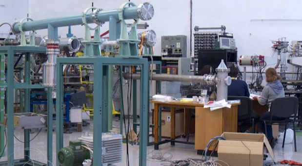 Oglinzi de un milion de euro bucata, fabricate în România cu tehnologie japoneză de ultimă generație