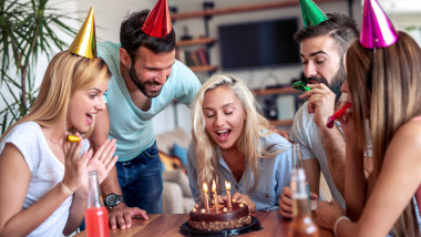 Mesaj de ''La mulți ani'' de Sfântul Nicolae. Foto Getty Images