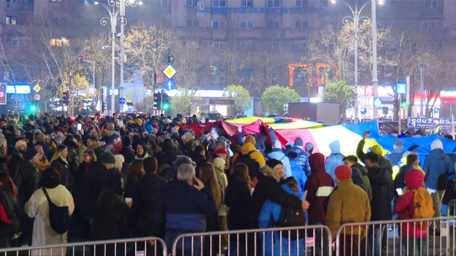 N23 PROTEST MOMENT STEAG RO SI EU DE JOS PIATA VICTORIEI VO 141225_00410