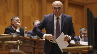 PARLAMENT_ASUMARE_5_PACHETE_BOLOJAN_005_INQUAM_Photos_Octav_Ganea-scaled