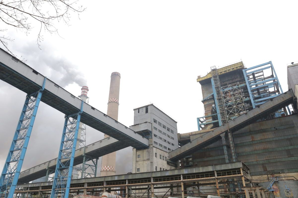 Compania care dă căldură și apă caldă în Craiova a intrat în insolvență. Electrocentrale Craiova e în subordinea Ministerului Energiei