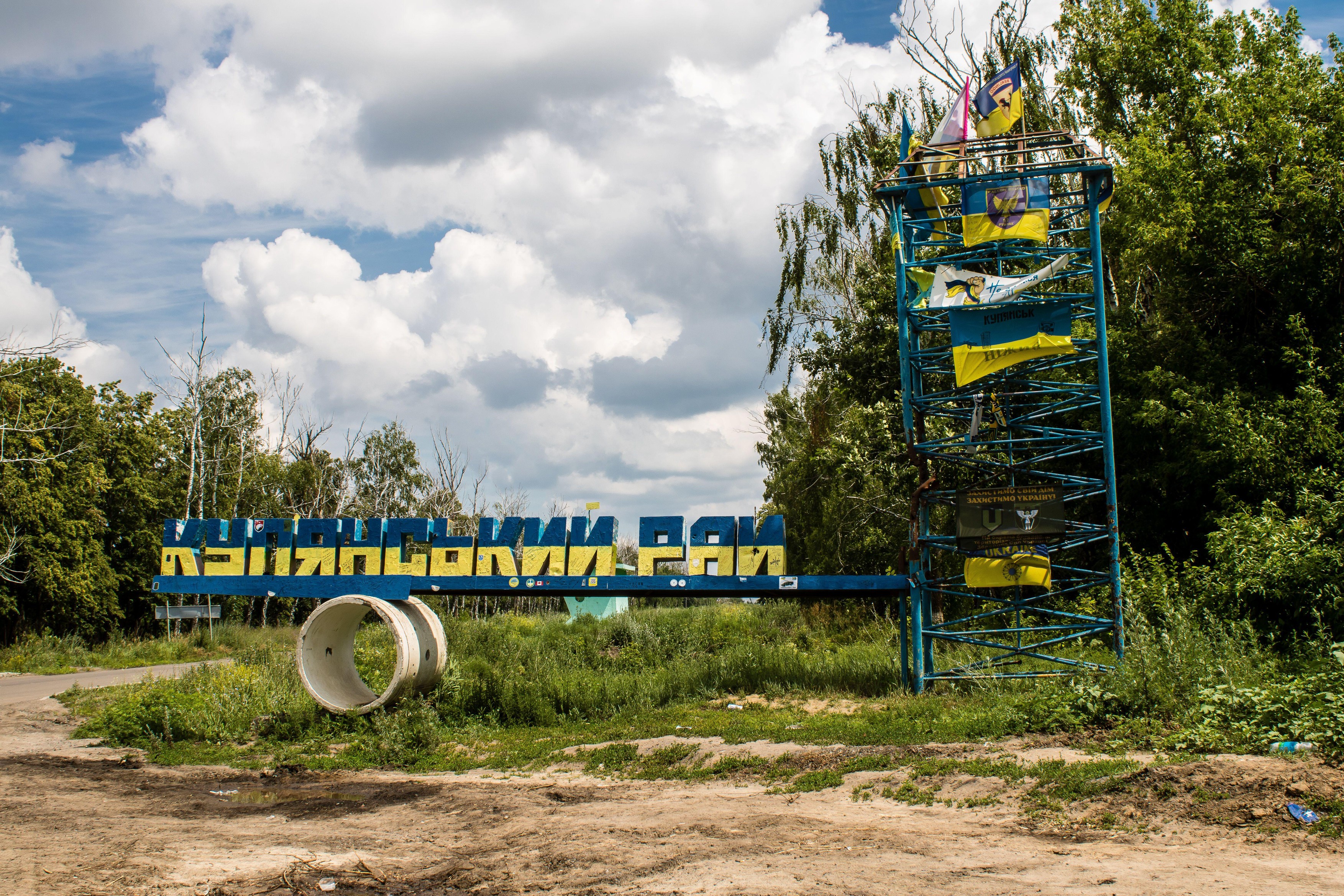 Oficial ucrainean: Trupe ruse încercuite la Kupiansk sunt aprovizionate cu steaguri, nu cu hrană