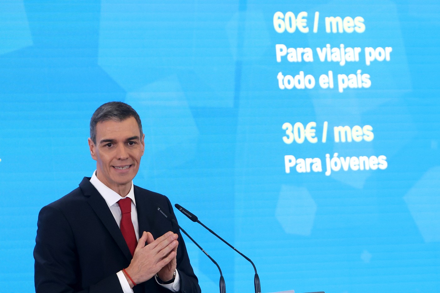 Spania lansează un abonament național de transport public, la preț accesibil. Tinerii sub 26 de ani vor plăti doar 50%