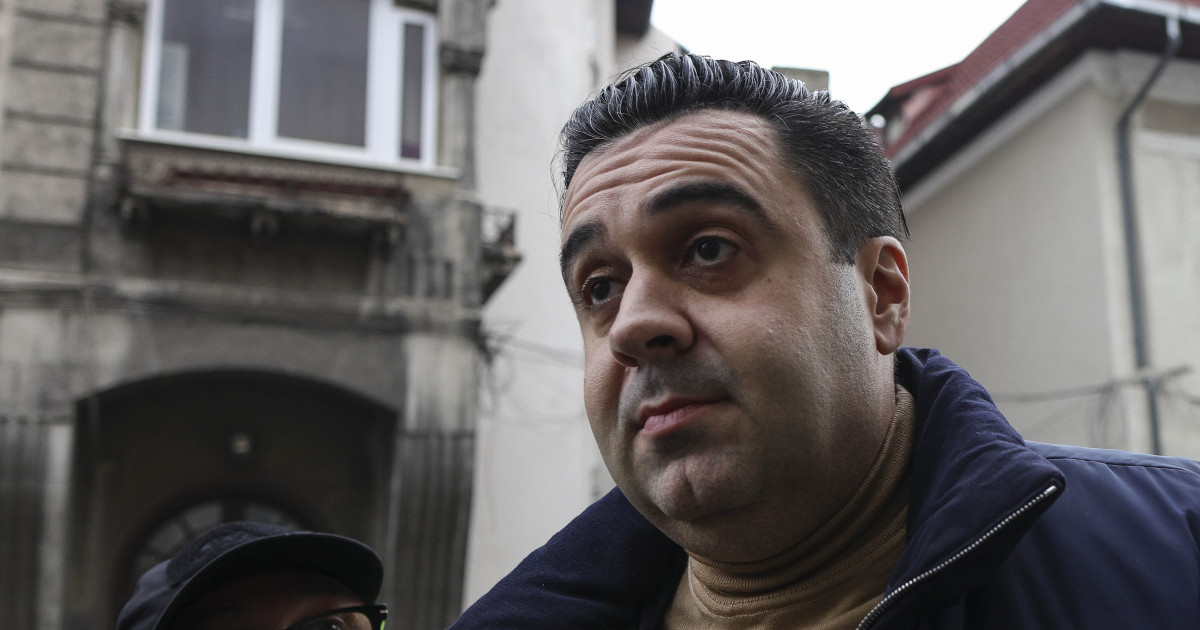 Fostul ministru al Transporturilor, Răzvan Cuc, trecut din arest preventiv în arest la domiciliu Kép