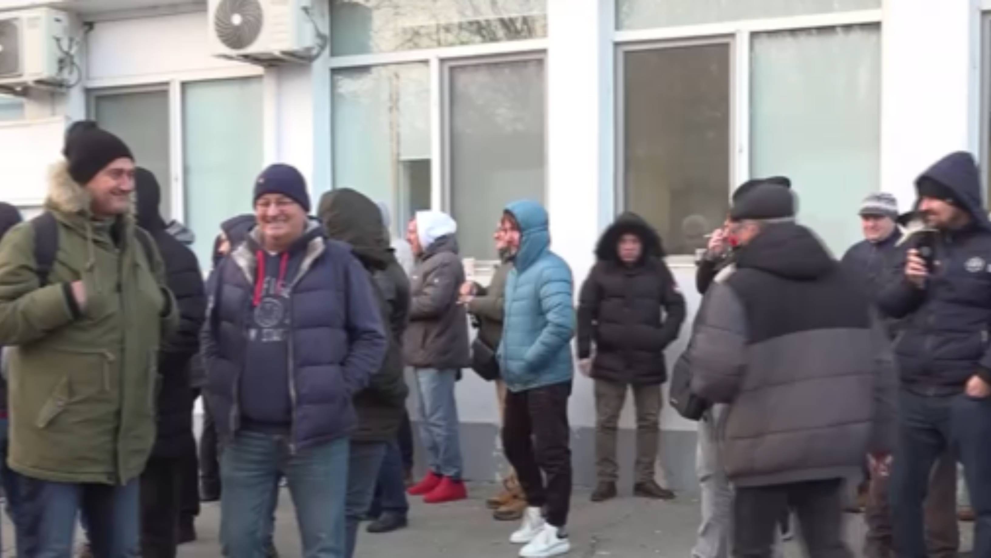 A doua zi când autobuzele din Constanța nu circulă. Șoferii susțin că nu vor ieși pe traseu până când directorul nu demisionează