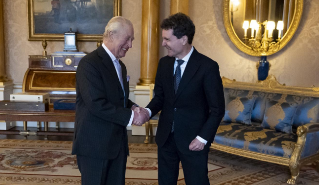 Nicușor Dan s-a întâlnit cu Regele Charles la Palatul Buckingham