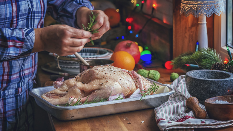 Cele mai bune rețete de friptură pentru masa de Crăciun: Secretele bucătarilor pentru carne suculentă și fragedă