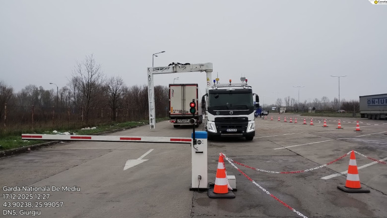 FOTO  Garda de Mediu a testat noul scaner mobil cu raze X în apropierea frontierei. A verificat camioane de marfă, inclusiv pentru radiații