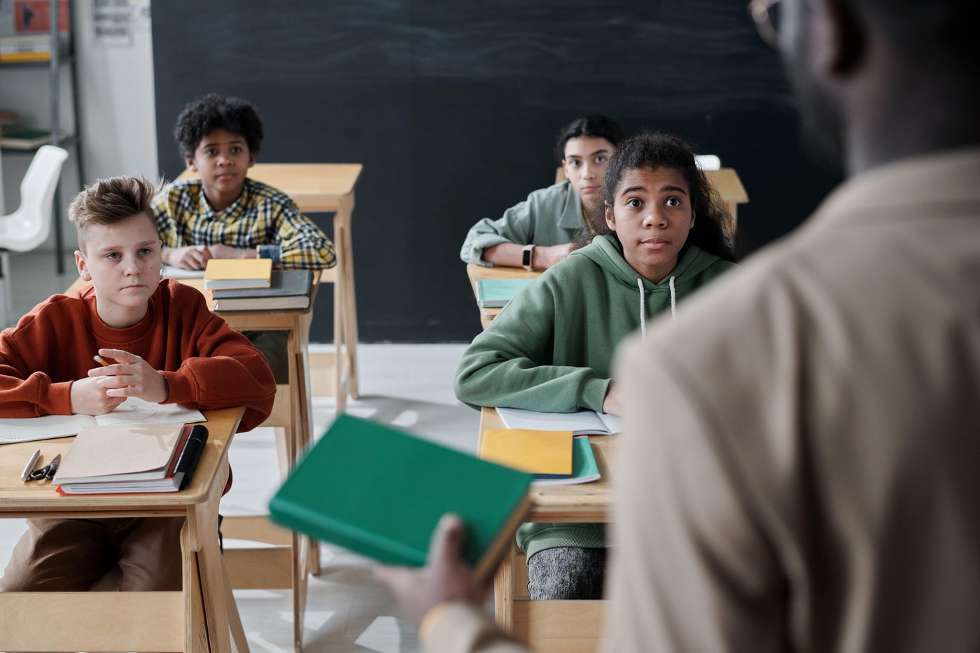 Măsura luată în școlile și liceele din Marea Britanie pentru a combate misoginia