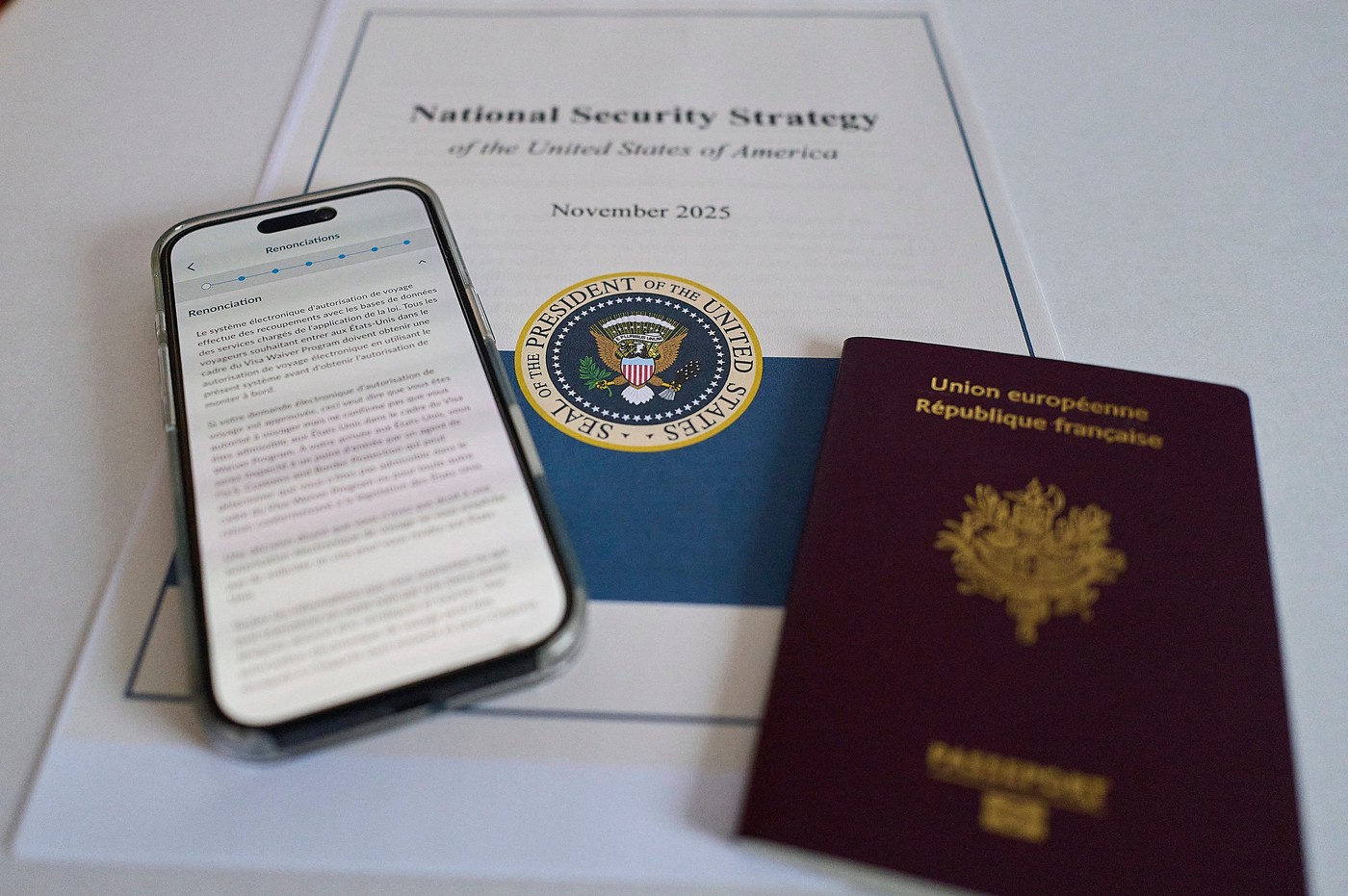 Statele Unite au suspendat Loteria vizelor: Suspectul atacului armat de la Brown a fost un beneficiar al acestui programului