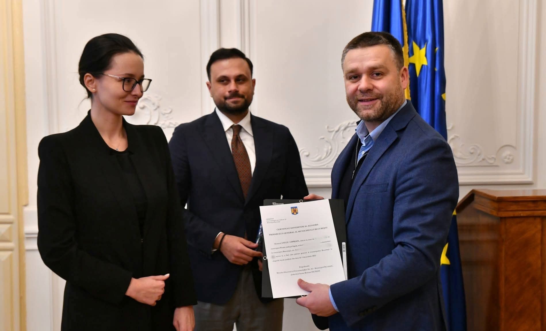 Ciprian Ciucu a depus jurământul ca primar al Capitalei. „Situaţia oraşului nu este foarte bună”