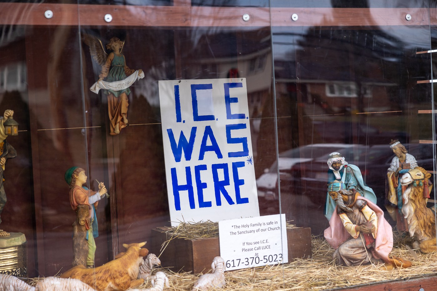 SUA: Scenele Nașterii Domnului din biserici, transformate în mesaje de protest împotriva deportărilor administrației Trump