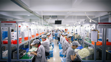 fabrică din China pentru componente de invertoare pentru panouri solare