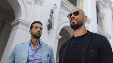 Frații Andrew și Tristan Tate.