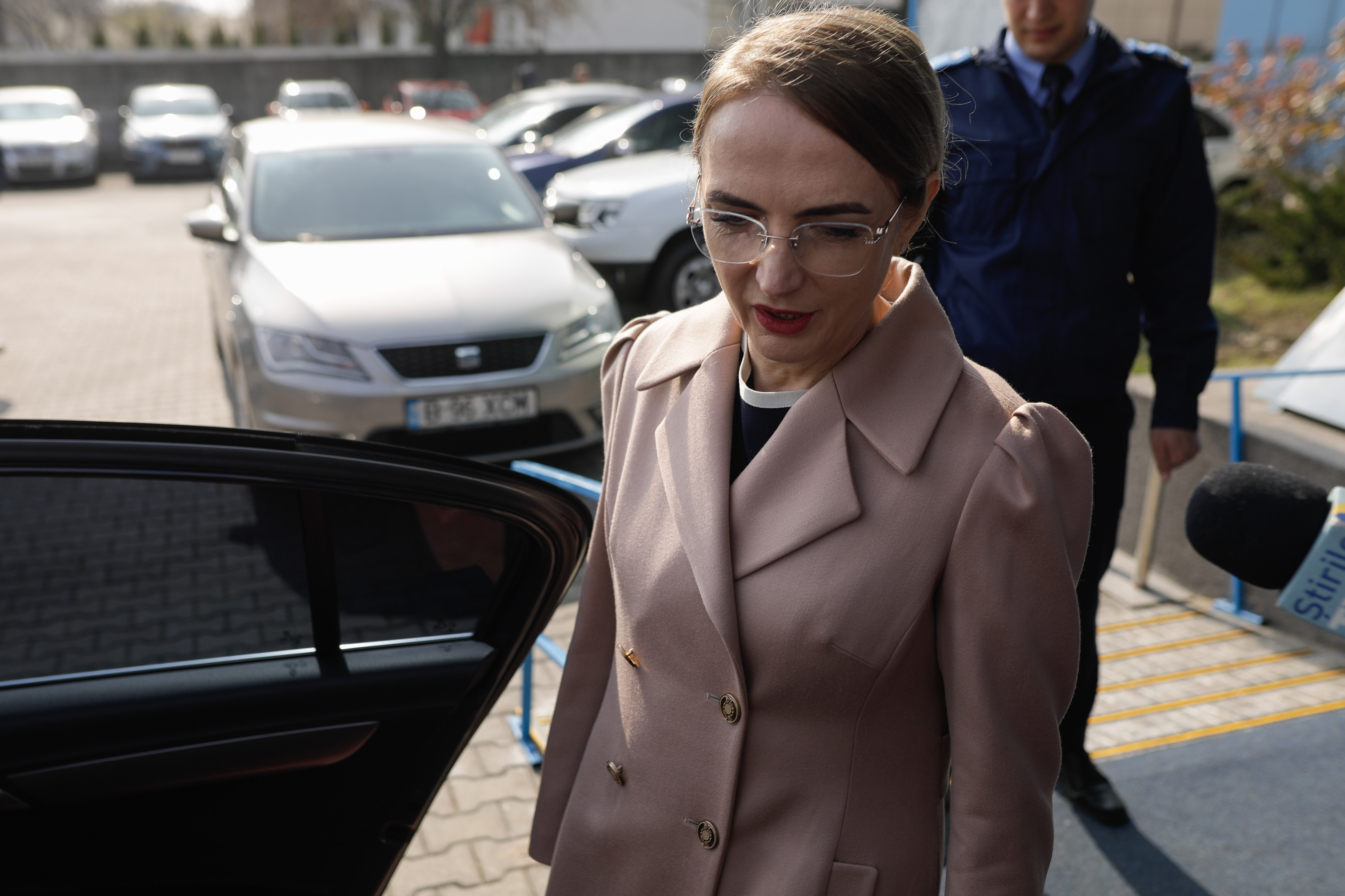 Cum explică șefa ÎCCJ momentul „M-a sunat Lia, mă duc să vorbesc”, din timpul conferinței de la Curtea de Apel București