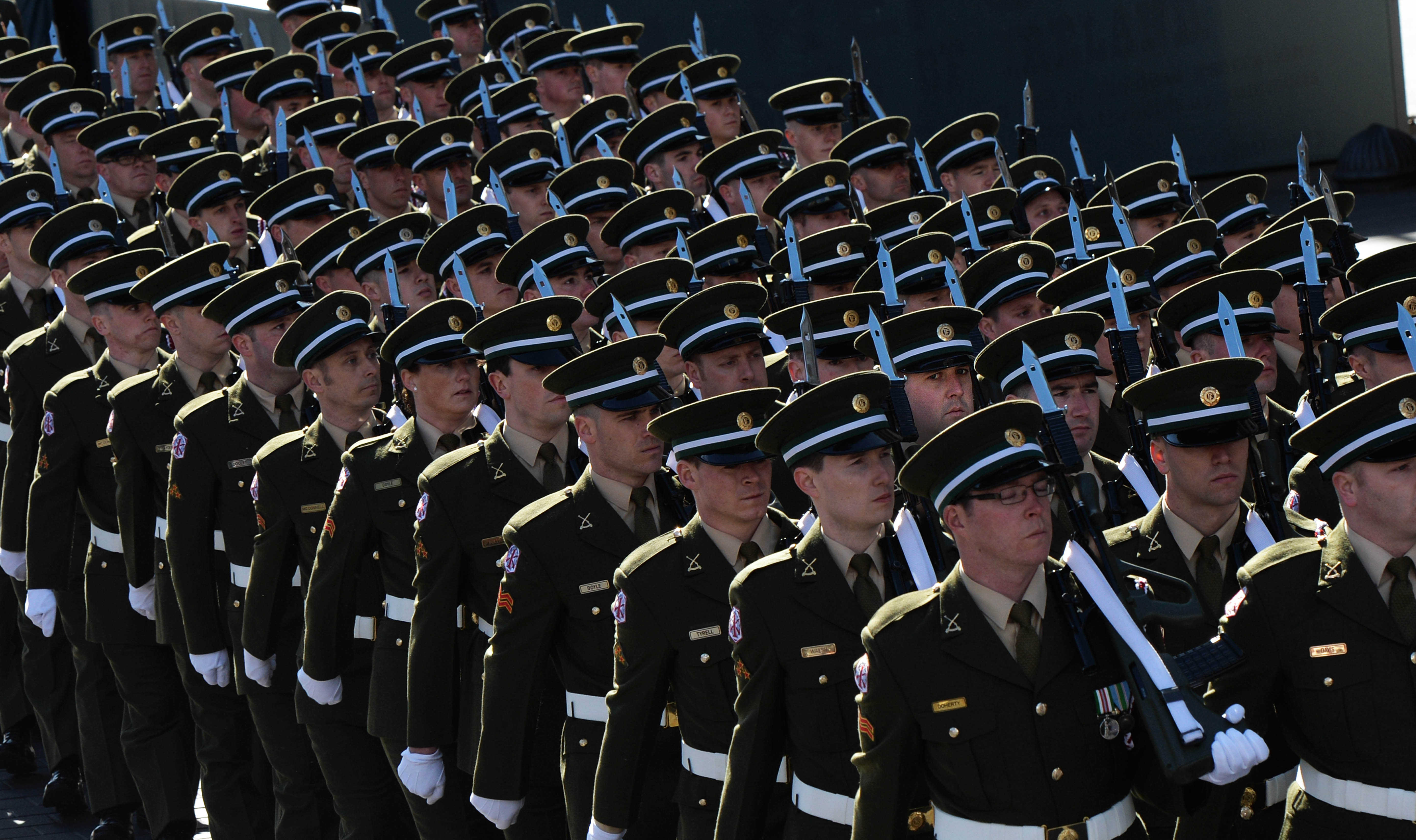 Irlanda își majorează cu 55% bugetul militar după incidentul cu drone din timpul vizitei lui Zelenski la Dublin