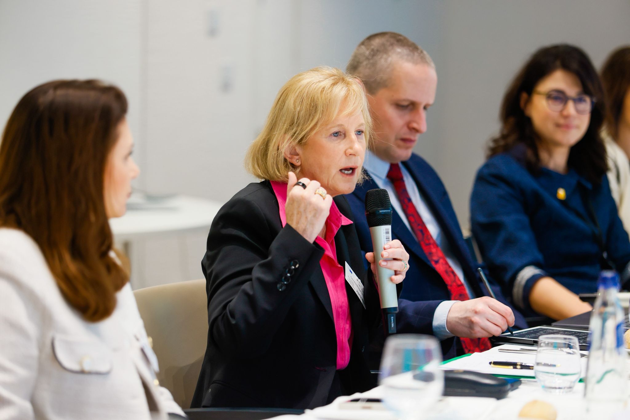 România duce SGR la Bruxelles, ca reper european