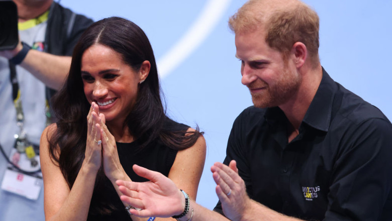 Meghan Markle şi prințul Harry vor fi producători pentru Netflix ai unei comedii romantice