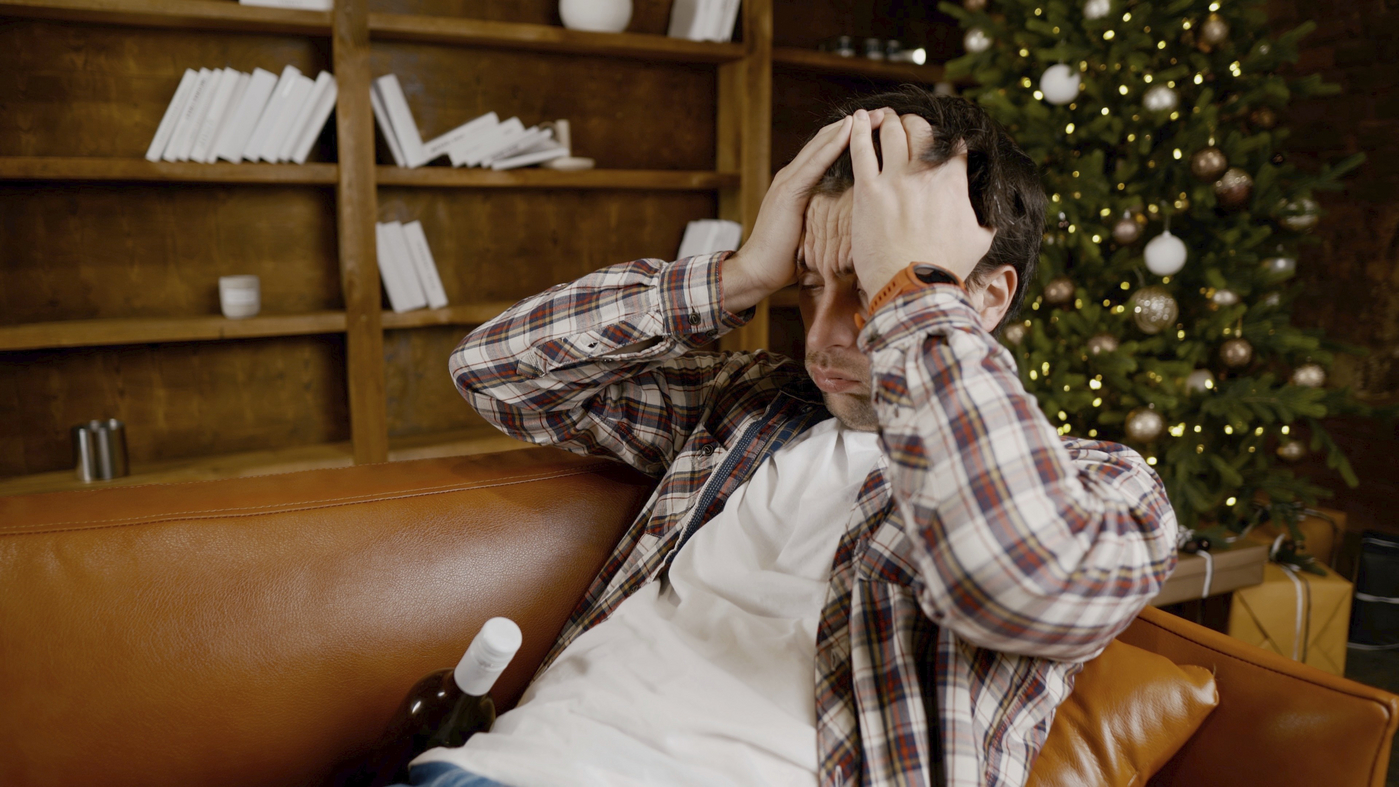 De ce apare depresia de sărbători: „Presiunea socială e mare să fim fericiţi”. Recomandările unui psihoterapeut