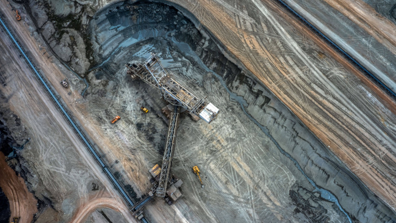 Tranziția de la lignit la energie verde provoacă pierderea locurilor de muncă și exodul populației în Grecia