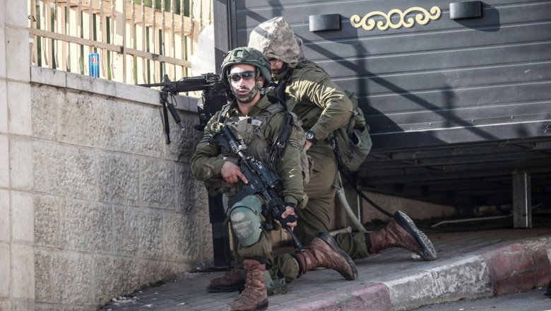 Două persoane, ucise în nordul Israelului. Ministrul Apărării a ordonat un atac împotriva satului de unde e originar atacatorul