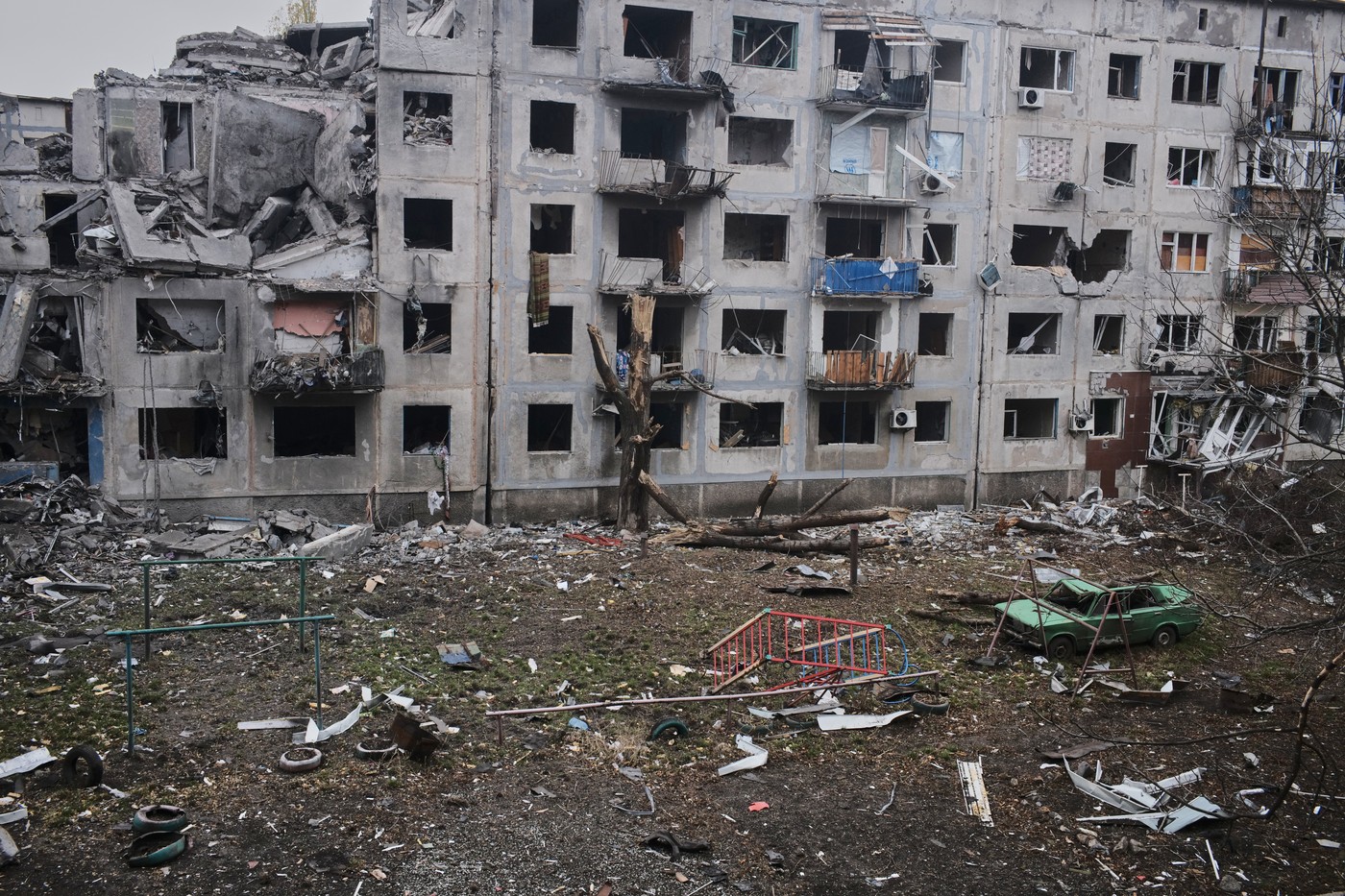 Ucraina trimite forțe armate suplimentare pentru apărarea orașului Mîrnohrad. „Invadatorii suferă pierderi semnificative”