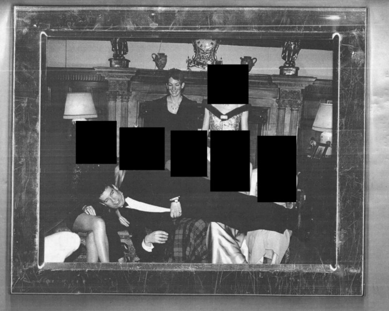 Printul Andrew al Marii britanii in dosarele Epstein